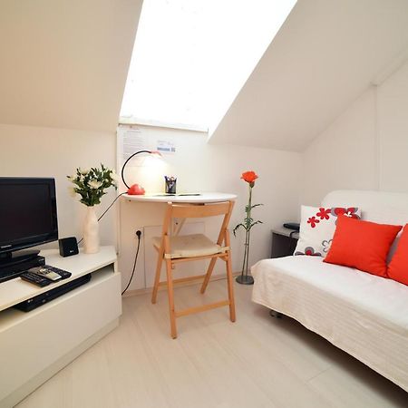 Studio Apartment White Zagreb Exterior foto